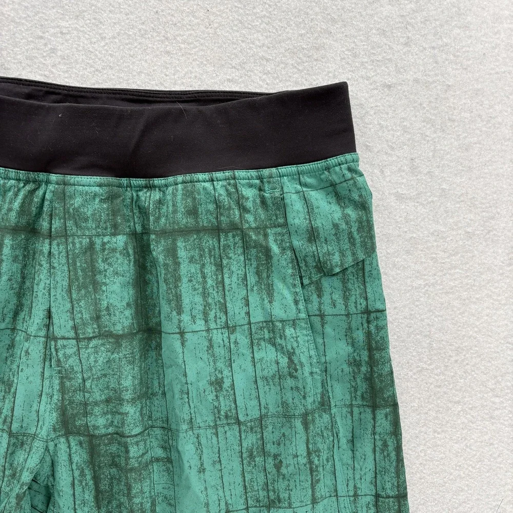 Lululemon Pace Breaker Shorts Mens Large Blue Green Vintage Abstract Running - Picture 2 of 11